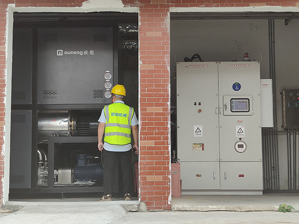 涂料添加劑產品防爆電加熱導熱油爐「歐能機械」